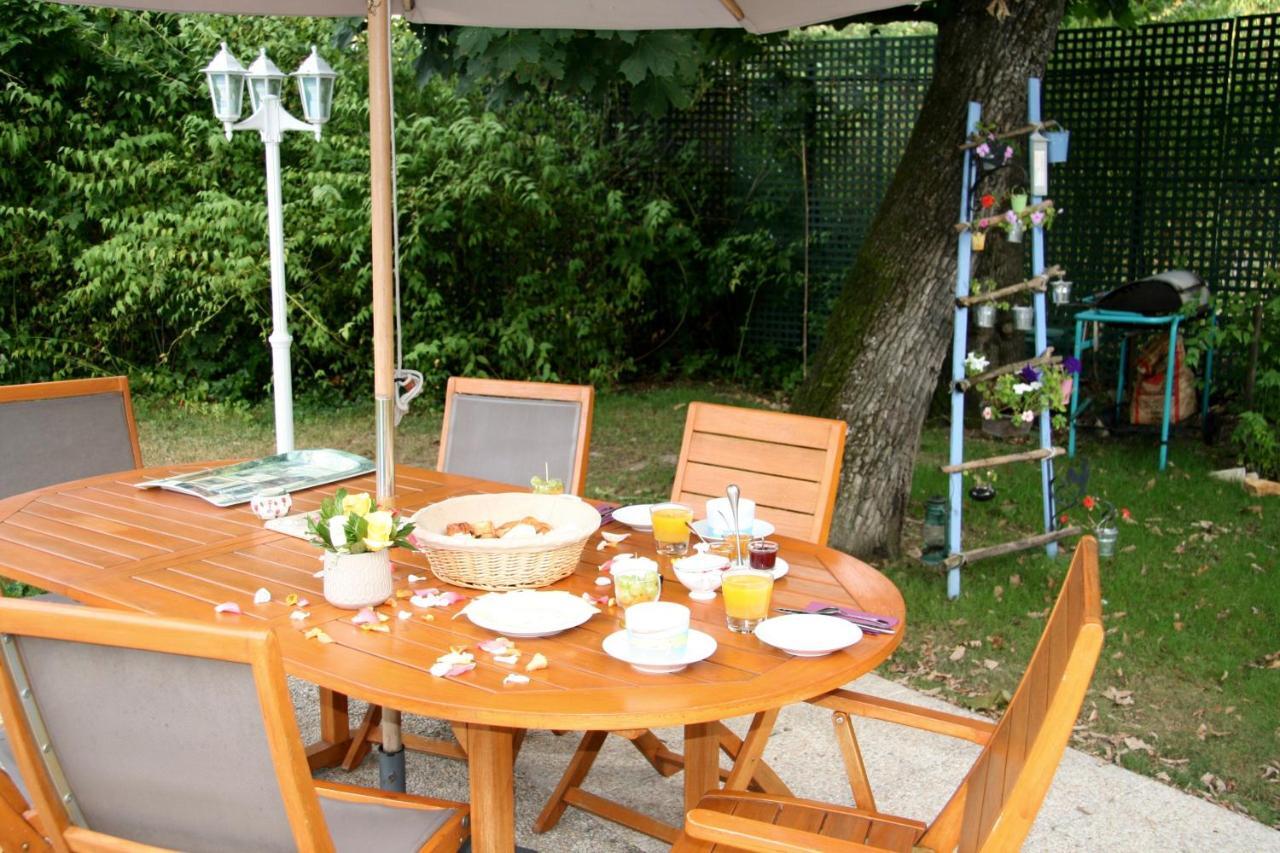 메종라피트 Les Hibiscus B&B 외부 사진